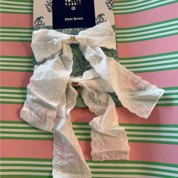 Roller Rabbit White Lace Ribbon Hair Clips - Picture 4 of 6